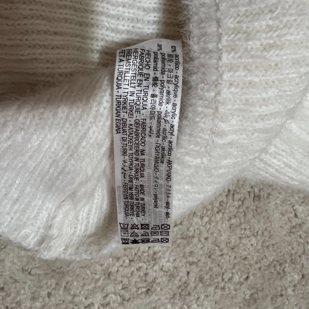 Zara Sweater Dress Size Medium White Knit Long Sleeve Crew Neck Fuzzy Soft - Picture 9 of 12